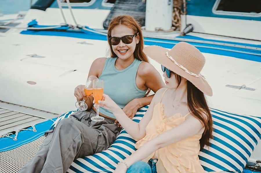 Phuket: Coral and Racha lslands Catamaran Tour with Lunch - Quick take: what makes this boat trip worth considering