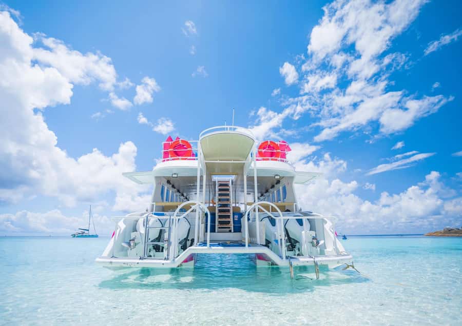 Phuket/Khaolak: Similan Islands Speed Catamaran Premium Trip - Island 8, Sailboat Rock, and Donald Duck Bay