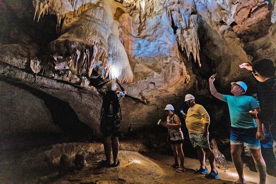 Phuket : Phang Nga Bay James Bond Islands By Speed Catamaran - Hong Island and the canoe ride through limestone
