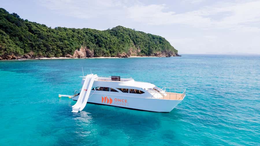 Phuket: Phi Phi, Bamboo & Maithon by Premium Speed Catamaran - Key points at a glance