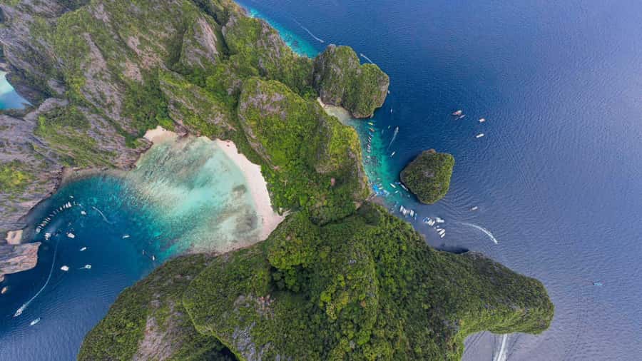 Phuket: Phi Phi Khai or Maiton Island by Speedboat/Catamaran - What the $86 price really gets you