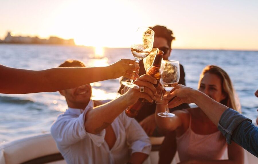 Polignano a Mare: Catamaran Tour with Aperitif & Local Food - Key points to know before booking