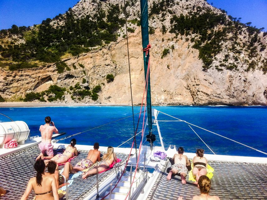 Port d'Alcudia: North Coast Catamaran Cruise with Meal - Swimming Near Formentor and Alcanada