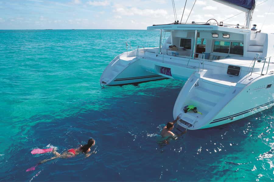Port Douglas: Low Isles Afternoon Cruise on Luxury Catamaran - Low Isles Heritage Island on foot