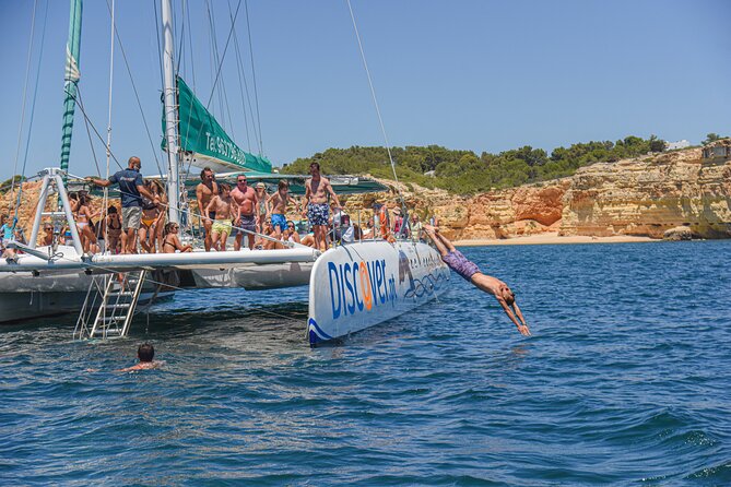 Portimao: Benagil Caves & Coastline - Catamaran - Why this Portimão catamaran trip works