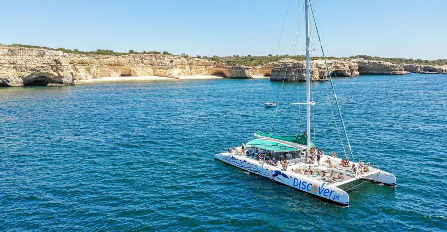 Portimao: Benagil Caves & Coastline Cruise - Key things to know before booking