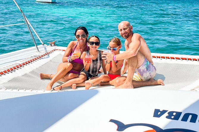 Premium Catamaran Afternoon Sail: Snorkeling and Lunch - Who should book this afternoon sail?
