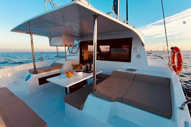 PREMIUM catamaran excursion archipelago of La Maddalena - Why this catamaran day works so well