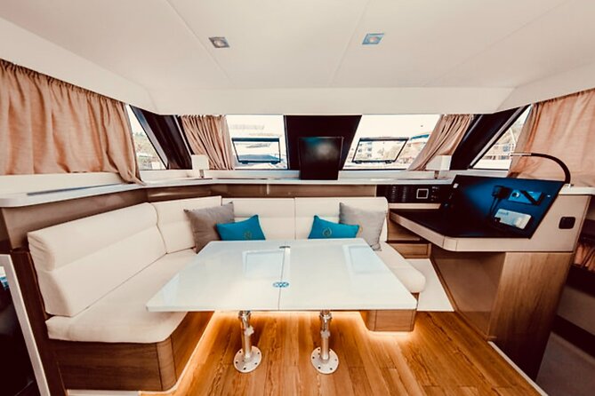 PREMIUM catamaran excursion archipelago of La Maddalena - Porto della Madonna and the island route