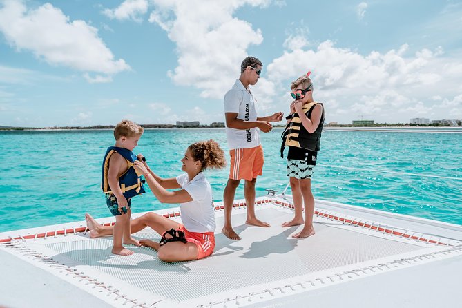 Premium Catamaran Morning Sail: Snorkeling, Mimosas and Brunch - Breakfast begins before the sails fill