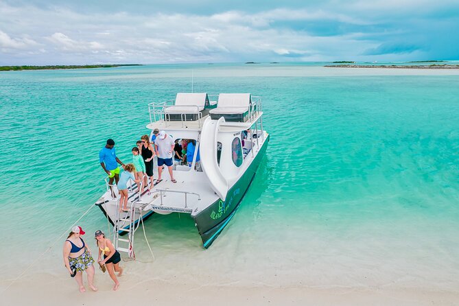 Private 4 Hour Power Catamaran Excursion in Grace Bay - Lunch, rum punch, and what is included