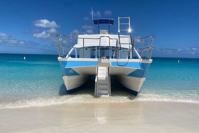 Private 7-Hour Catamaran Tour in Turks and Caicos - Who will get the most from this tour
