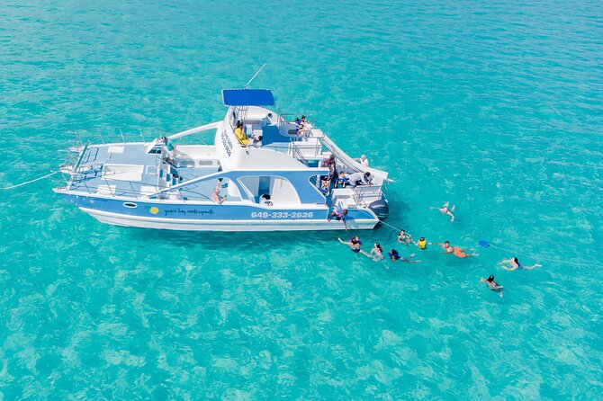 Private 7-Hour Catamaran Tour in Turks and Caicos - Starting with Grace Bay from the water