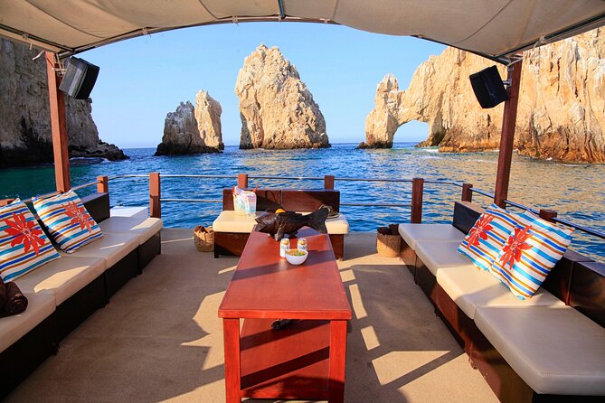 Private Cabo Catamaran with Water Toys for up to 20 Guests - Key points at a glance