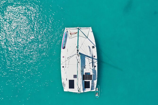 Private Catamaran Charter on Elusive - Why the private format works for families and groups