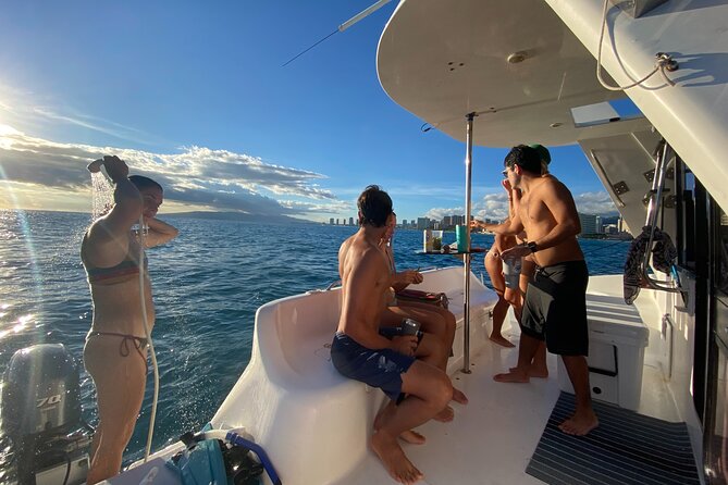 Private Catamaran Cruise and Snorkeling Tour in Honolulu - Practical details that affect your day