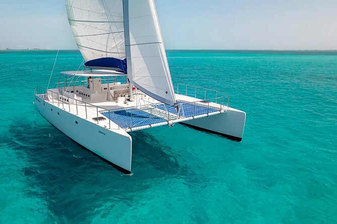 Private Catamaran from Cancun to Isla Mujeres | For up to 100 pp - What the crew adds to the experience