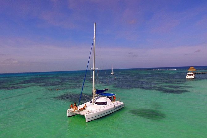 Private Catamaran from Cancun to Isla Mujeres | For up to 25 ppl - What the crew adds to the experience