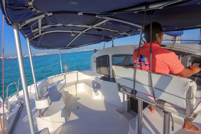 Private Catamaran from Cancun to Isla Mujeres | For up to 30 pepl - Why a private catamaran works well for groups