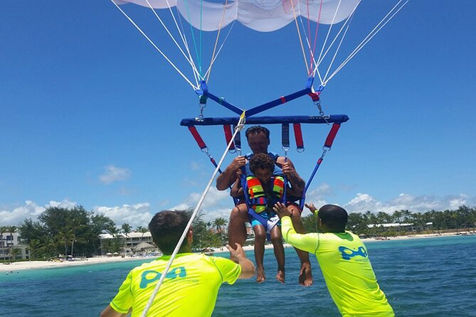 Private Catamaran + Private Parasailing - up to 20 passengers - Who will enjoy this Punta Cana excursion most