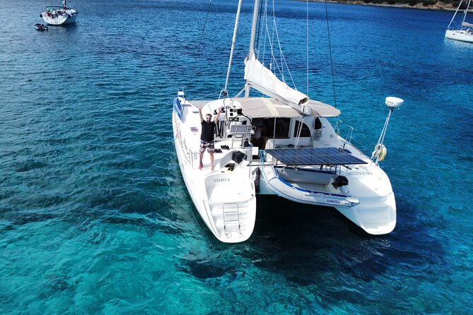 Private catamaran sailing trip around La Caletta -Berchida - Sardinia - Key points to know before booking