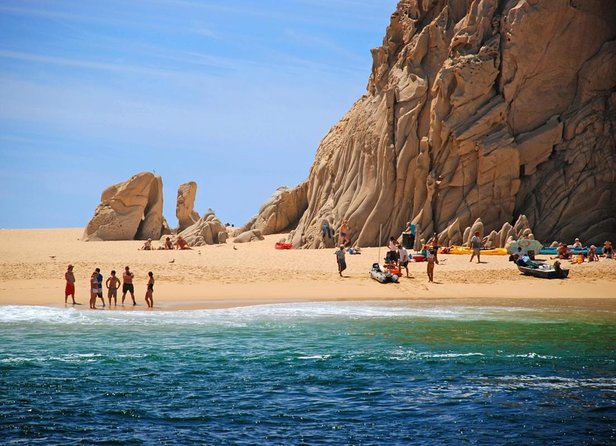 Private Catamaran Snorkeling Cruise in Los Cabos - Key points at a glance