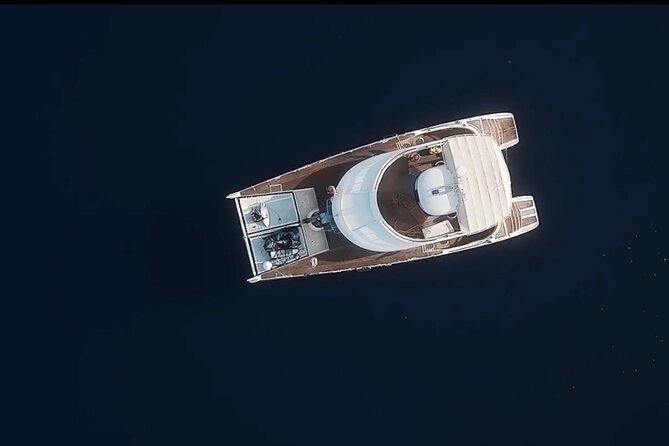 Private Catamaran - Stone Town Islands & Sandbanks (8 hrs) - Why the yacht matters more than the stops