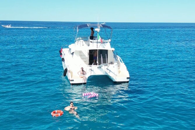 Private Catamaran Tour in Palermo with Lunch Included - What the $2,263.69 price really buys