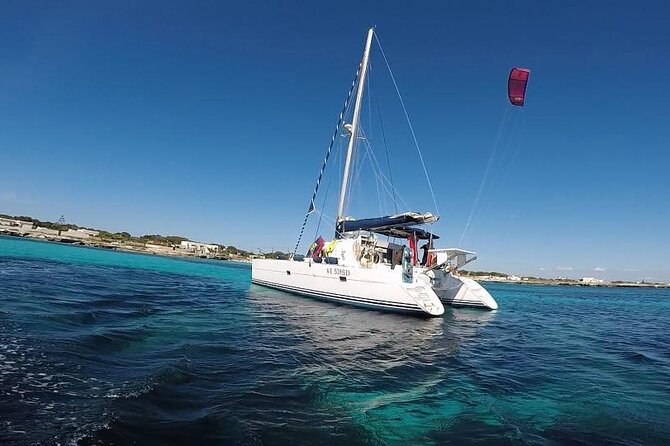 Private Catamaran Tour to the Maddalena Archipelago from Cannigione - Spiaggia di Cavalieri and Porto della Madonna