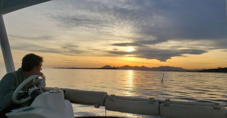 Private catamaran trip in the Bay of Juan les Pins at sunset - Leaving SeaZen for an evening on the Bay of Juan-les-Pins