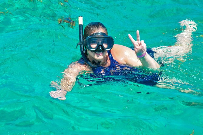 Private Catamaran wonderful Snorqueling slide & entartaiment team - Dolphin viewing from the catamaran