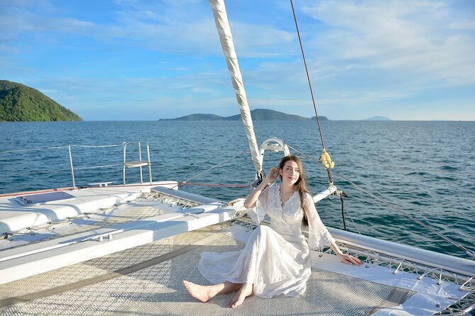 Private Catamaran Yacht to Maiton and Coral with sunset cruise - What your seven hours on the water look like