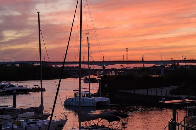 Private Catamaran Yacht Tour in Han River - Sunset, drinks, and the best mood for the ride