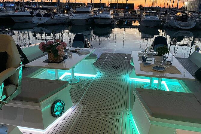 Private Charter in Catamaran Alexa by Barcelona 12 pax 2/4/8 HS - Leaving from Port Olímpic on Catamaran Alexa