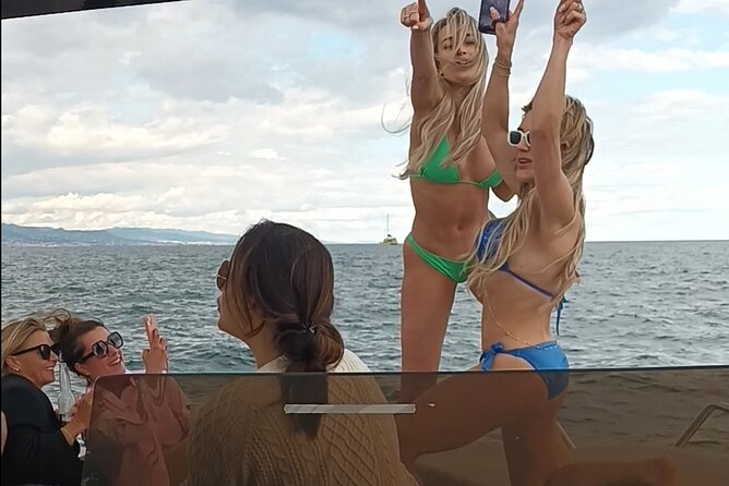 Private Charter in Catamaran Alexa by Barcelona 12 pax 2/4/8 HS - Eight Hours of Space, Drinks, and Easy Social Time