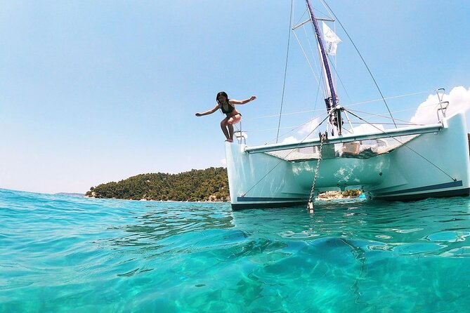 Private Full Day Cruise in Corfu on Lagoon Catamaran - What the catamaran provides during the day