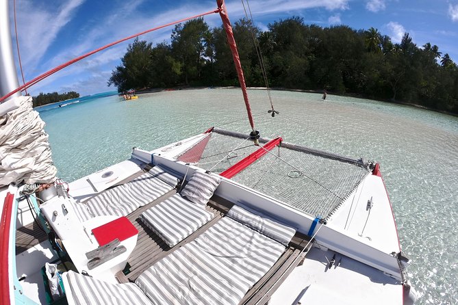 PRIVATE Full Day Tour : Moorea Snorkeling & Sailing on a Catamaran named Taboo - Sailing beyond the reef for Moorea’s best views