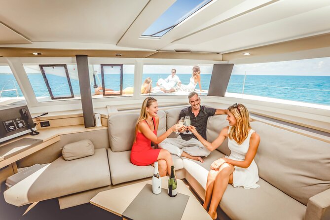 Private Luxury Catamaran Cancun to Isla Mujeres | For up to 30 pp - How the Experience Handles Different Groups