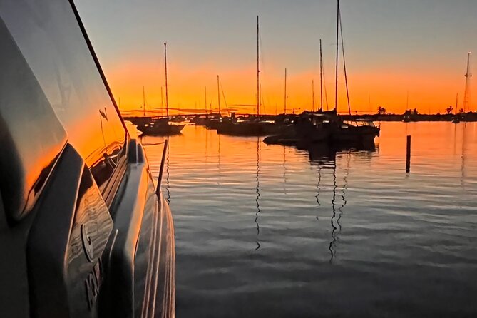 Private Luxury Catamaran Champagne Sunset Cruise - What the $1,095 price really buys