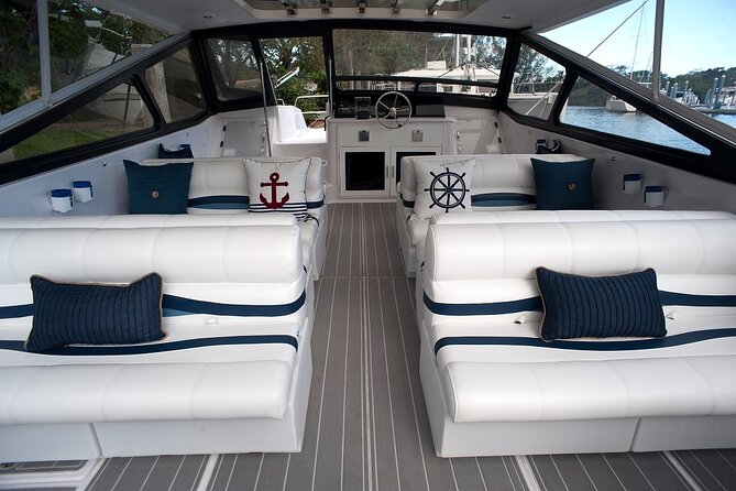 Private Luxury Power Catamaran. Enjoy USVI Aboard MV Hydra - Buck Island and Turtle Cove