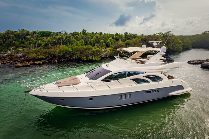Private Luxury Sunset Dinner Cruise – 51' Leopard Yacht in Cancun - Who should book this Cancun yacht dinner