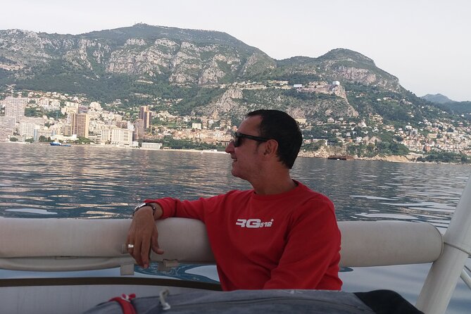 Private ride with sea bath in Solar Catamaran - Cap d’Antibes and the swimming stop