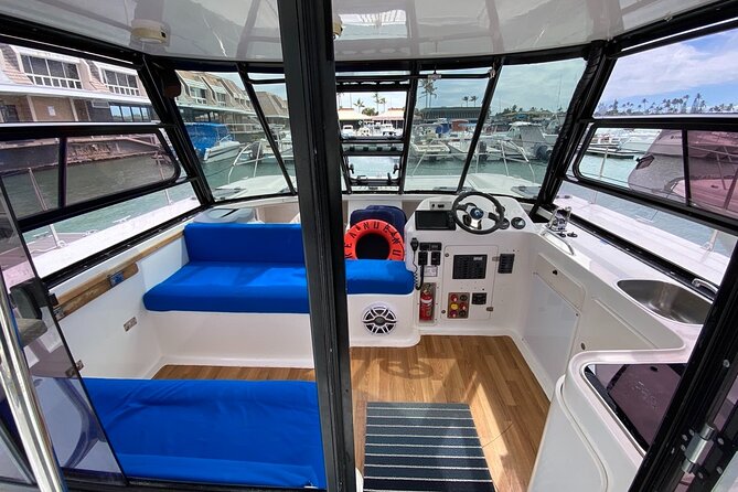 Private Sunset Catamaran Cruise in Waikiki - Leaving the harbor for Diamond Head views