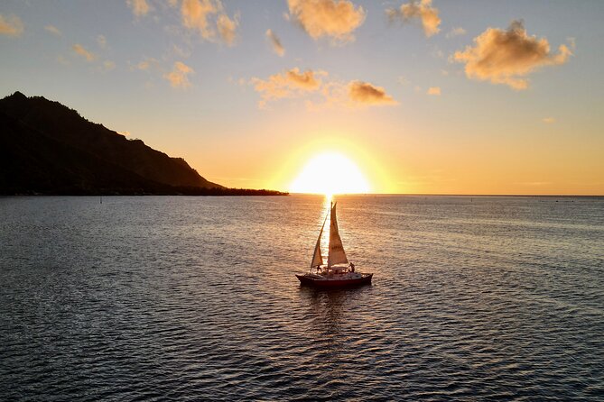 PRIVATE Sunset Cruise : Moorea Sailing on a Catamaran named Taboo - Why this sunset cruise works so well on Moorea