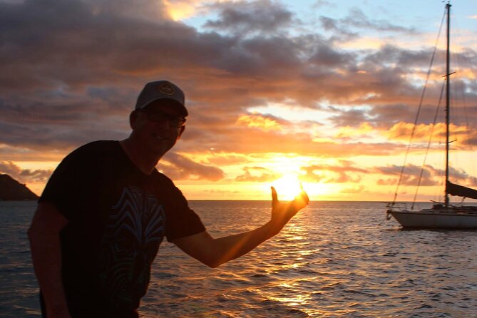 PRIVATE Sunset Cruise : Moorea Sailing on a Catamaran named Taboo - Returning through Ōpūnohu Bay