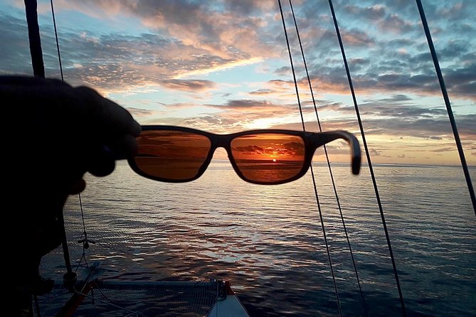 PRIVATE Sunset Cruise : Moorea Sailing on a Catamaran named Taboo - Drinks, snacks, and the sunset itself