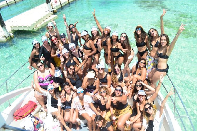 Private VIP Catamaran Party Boat Punta Cana Bavaro - How the crew affects the experience