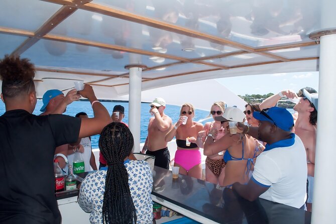 Puerto Plata Private Catamaran Snorkeling, BBQ & Open Bar - What the $910 group price really means