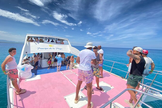 Puerto Plata Private Catamaran Snorkeling, BBQ & Open Bar - How the trip compares with a typical shared shore excursion