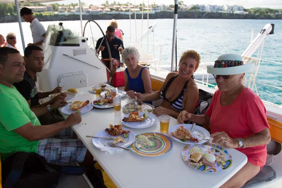 Puerto Plata: Sosúa Catamaran Day Trip with Lunch and Drinks - Final verdict: Is $79 a good buy?